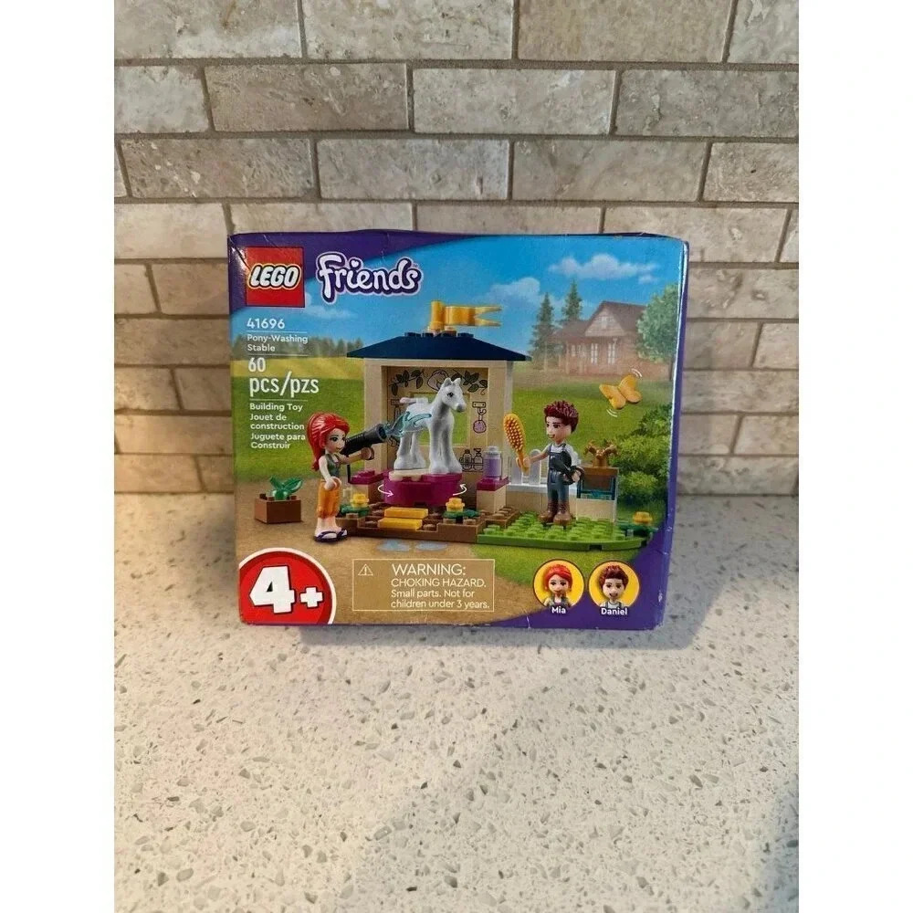 LEGO Friends Pony-Washing Stable 41696 Horse Toy w/ Mia Mini- Doll New 120